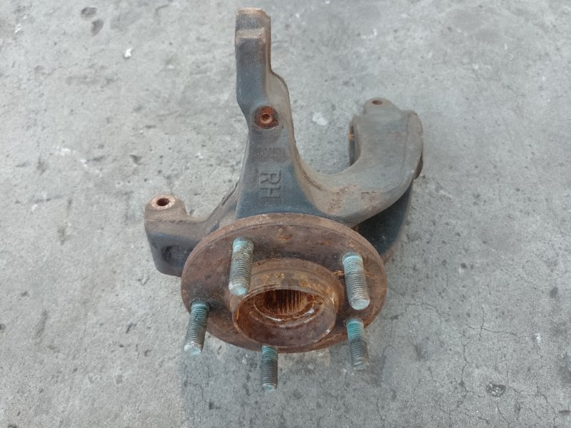 Кулак поворотный передний правый MAZDA 3 BL 09-13 2.5 L (L5-VE) Кулак поворотный передний правый MAZDA 3 BL 09-13 2.5 L (L5-VE)