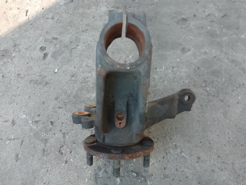 Кулак поворотный передний левый 3 BL 09-13 2009 2.5 L (L5-VE)