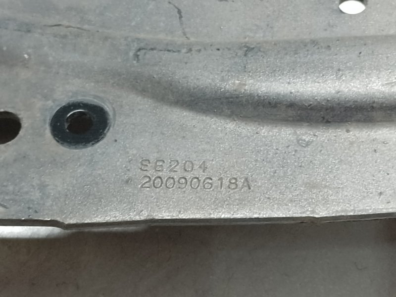 Рычаг задней подвески продольный правый 3 BL 09-13 2009 2.5 L (L5-VE)