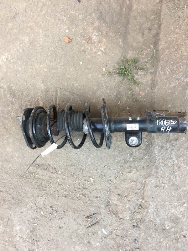 Запчасть амортизатор передний правый TOYOTA PRIUS - 30 09-17 48510-80489 Б/У Амортизатор передний правый TOYOTA PRIUS - 30 09-17 48510-80489 Б/У