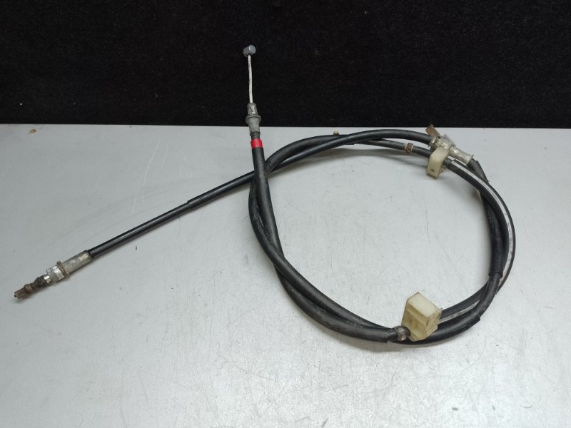 Трос стояночного тормоза левый MAZDA 3 BL 09-13 2009 2.5 L (L5-VE) BS3E-44-200J Б/У