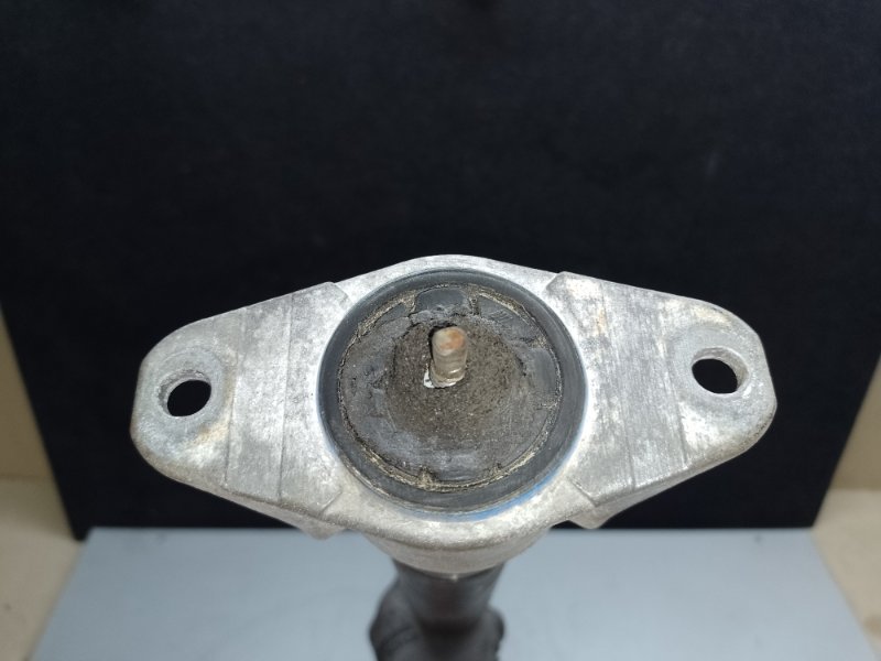 Амортизатор задний 3 BL 09-13 2009 2.5 L (L5-VE) Амортизатор задний 3 BL 09-13 2009 2.5 L (L5-VE)