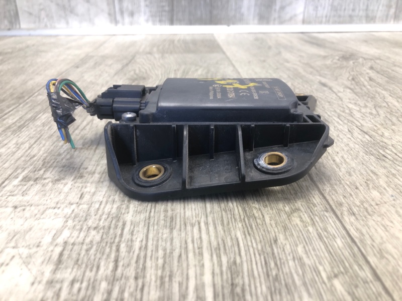 Датчик слепых зон правый QASHQAI/ROGUE SPORT 14- 2020 J11 2.0L MR20DD