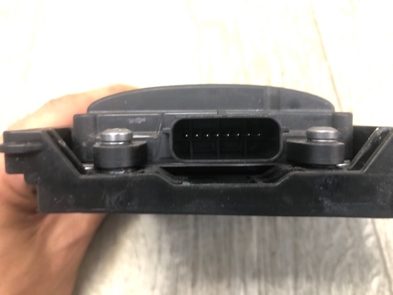 Датчик слепых зон правый QASHQAI/ROGUE SPORT 14- 2020 J11 2.0L MR20DD