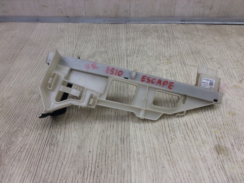 Направляющая стекла двери задняя правая FORD ESCAPE 12-19 2018 TM2 2.5 T25HDEX CJ5Z-7843350-C Б/У