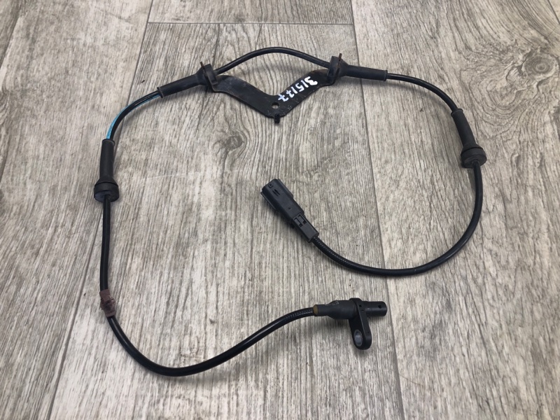 Датчик ABS задний правый NISSAN QASHQAI/ROGUE SPORT 14- 2020 J11 2.0L MR20DD 47900-4CB2A Б/У