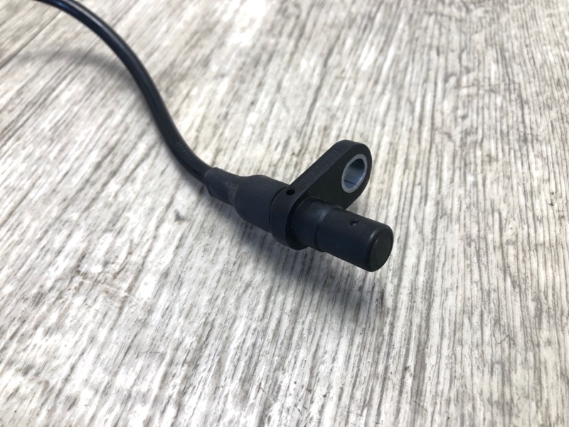 Датчик ABS задний правый NISSAN QASHQAI/ROGUE SPORT 14- J11 2.0L MR20DD