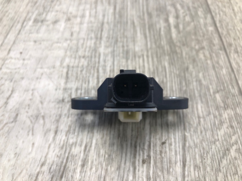 Датчик удара передний левый QASHQAI/ROGUE SPORT 14- 2020 J11 2.0L MR20DD