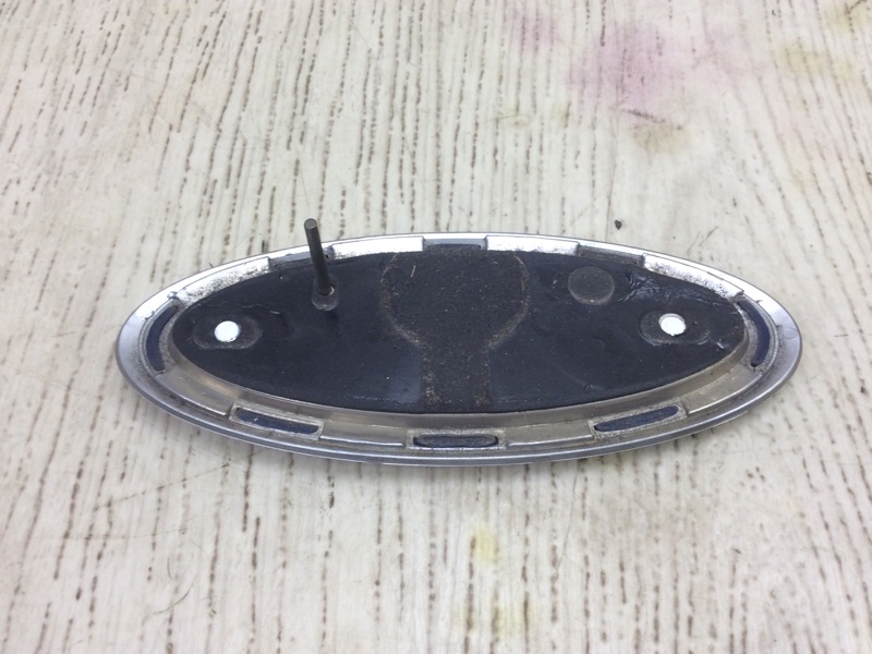 Эмблема передняя ESCAPE 12-19 2018 TM2 2.5 T25HDEX