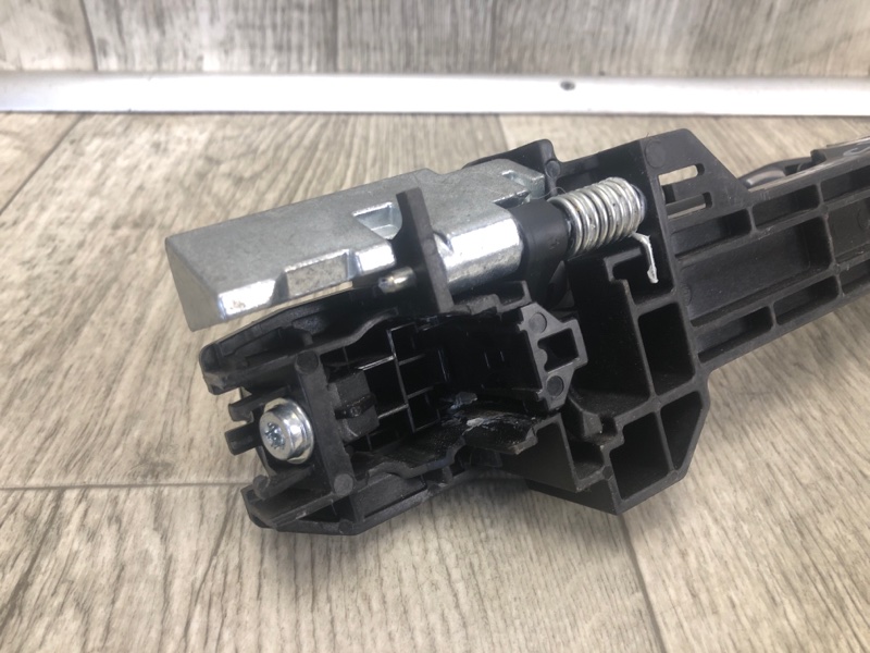 Ручка двери наружная задняя левая QASHQAI/ROGUE SPORT 14- 2020 J11 2.0L MR20DD