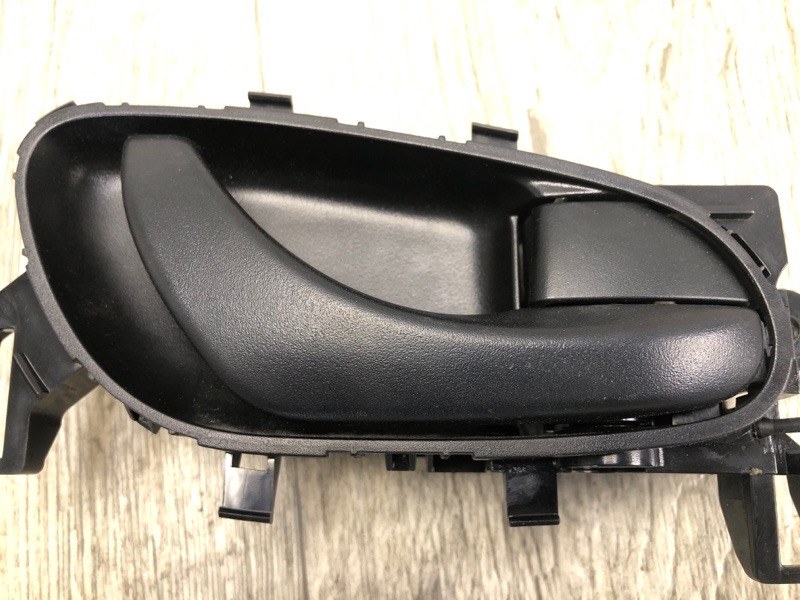 Ручка двери внутренняя передняя правая QASHQAI/ROGUE SPORT 14- 2020 J11 2.0L MR20DD Ручка двери внутренняя передняя правая QASHQAI/ROGUE SPORT 14- 2020 J11 2.0L MR20DD