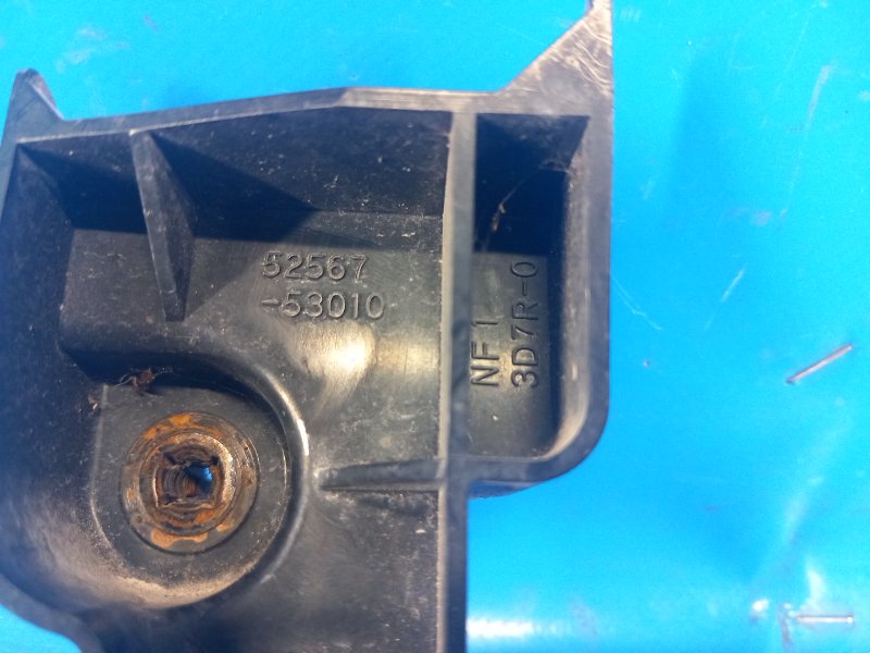 Кронштейн заднего бампера правый IS250/350 05-13 2009 GSE21L 3.5 2GR-FSE