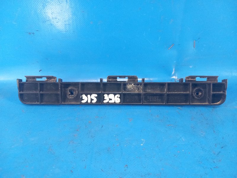 Кронштейн заднего бампера правый LEXUS IS250/350 05-13 2009 GSE21L 3.5 2GR-FSE 5215753060 Б/У