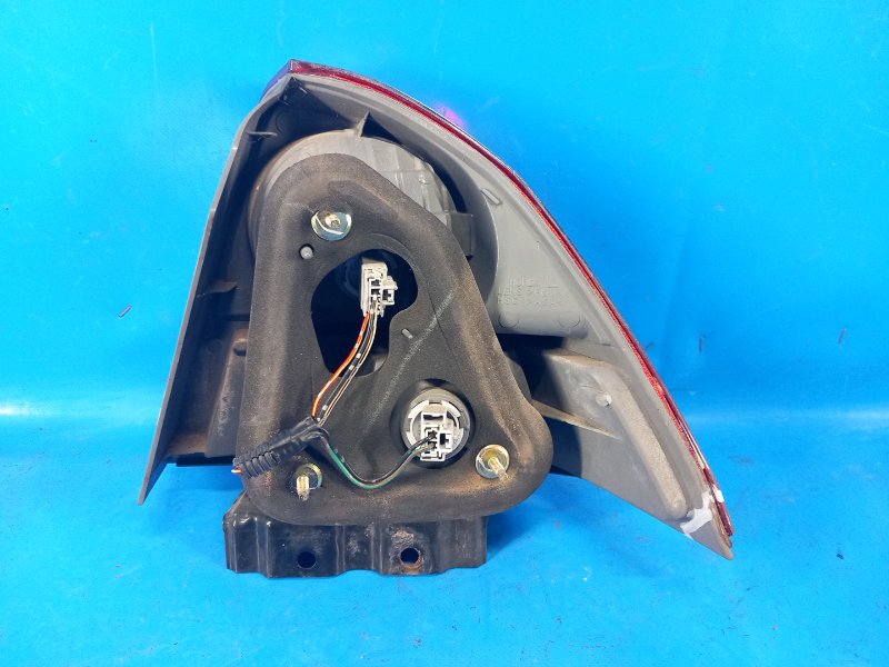 Фонарь наружный левый CIVIC ES 00-05 2005 1.7 L D17A