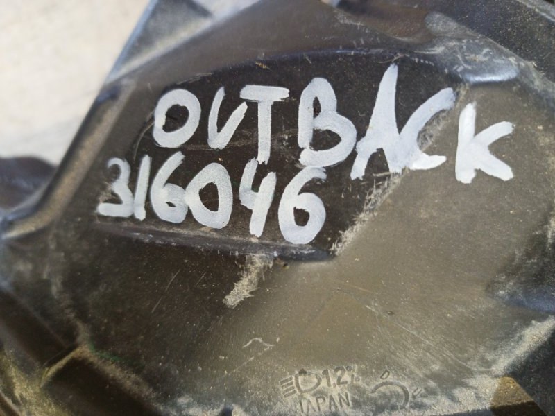 Фара левая OUTBACK 09-14 BR