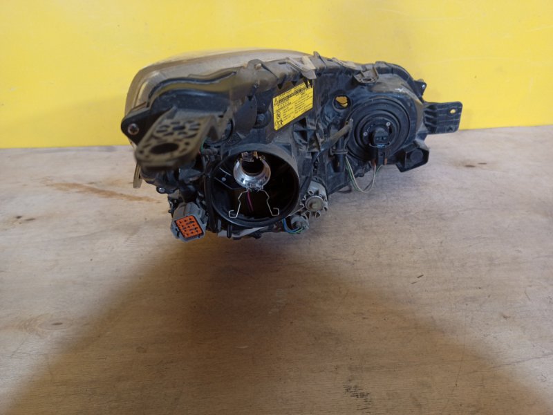 Фара левая OUTBACK 09-14 BR