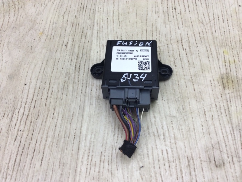 Запчасть блок электронный задний FORD FUSION 14- 2017 SEDAN C20HDTX GR2Z-14B291-E Б/У Блок электронный задний FORD FUSION 14- 2017 SEDAN C20HDTX GR2Z-14B291-E Б/У