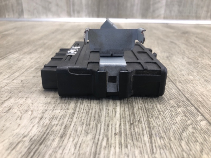 Блок управления АКПП MITSUBISHI OUTLANDER XL 05-13 2.4 4B12 Блок управления АКПП MITSUBISHI OUTLANDER XL 05-13 2.4 4B12