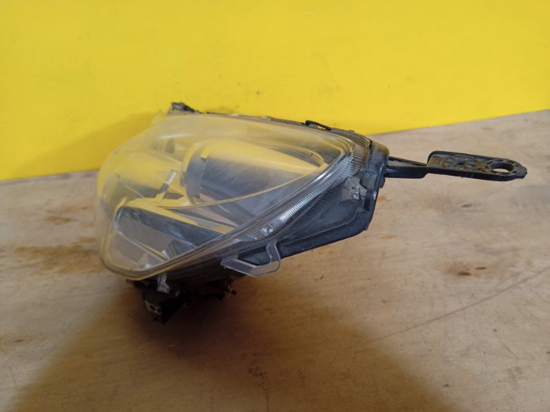 Фара левая SUBARU OUTBACK 09-14 BR