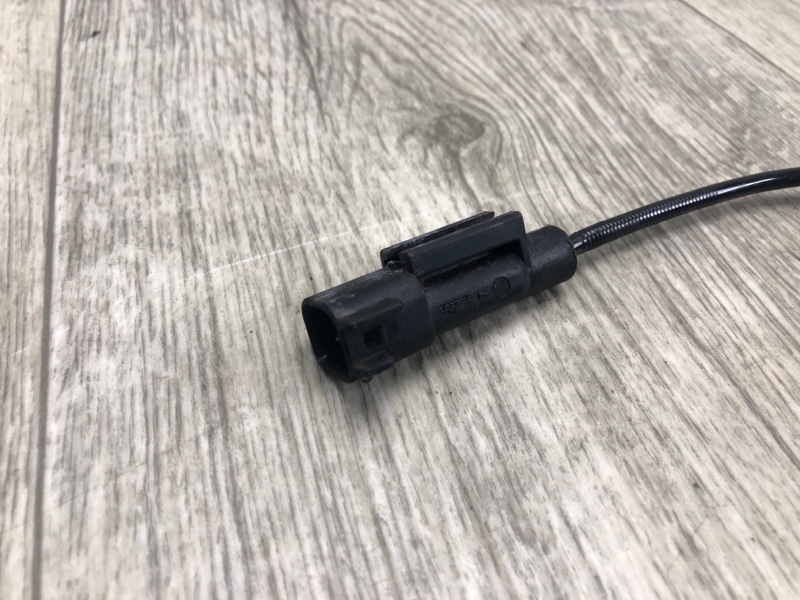 Датчик ABS задний правый MITSUBISHI OUTLANDER XL 05-13 2.4 4B12 Датчик ABS задний правый MITSUBISHI OUTLANDER XL 05-13 2.4 4B12