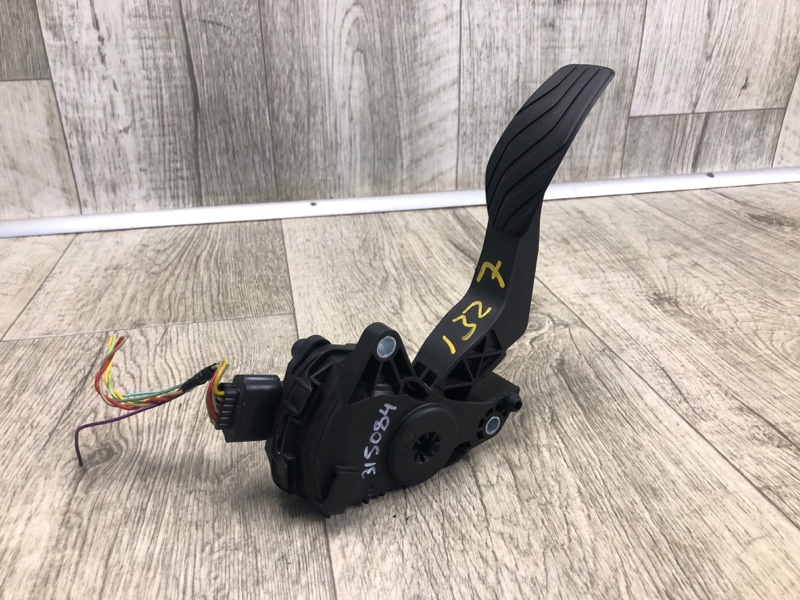 Педаль газа QASHQAI/ROGUE SPORT 14- 2020 J11 2.0L MR20DD