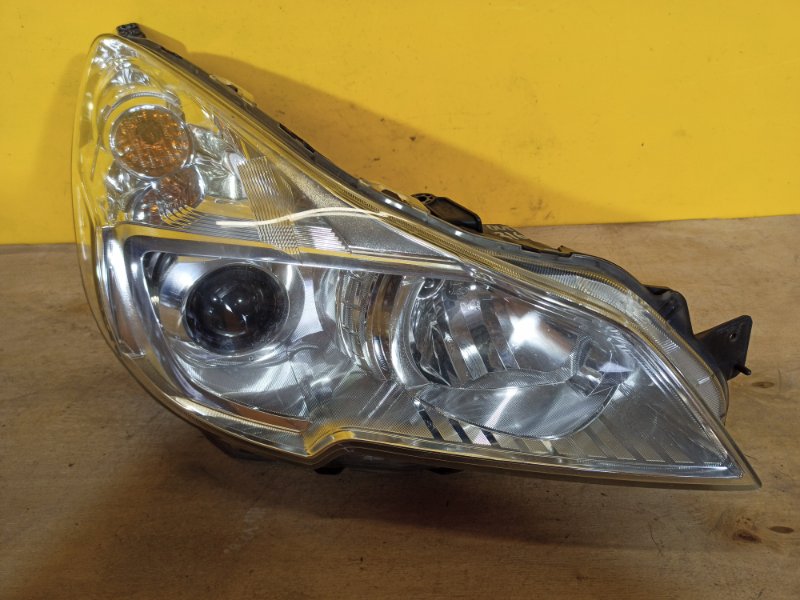 Фара правая SUBARU OUTBACK 09-14 BR 84001AJ360 Б/У