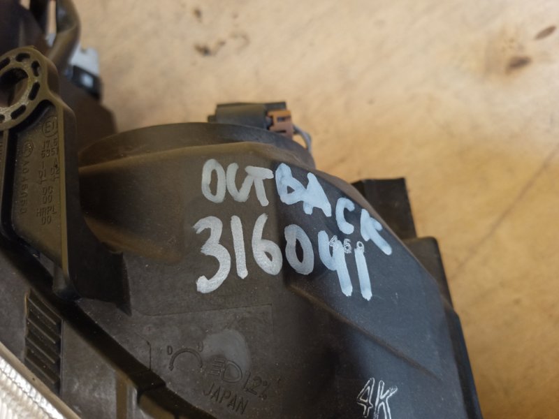 Фара правая OUTBACK 09-14 BR