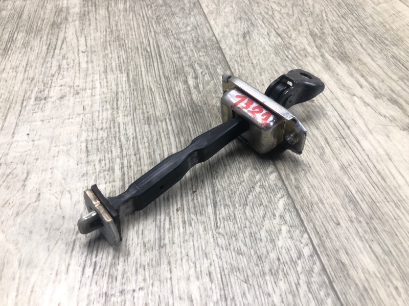 Запчасть ограничитель двери передний левый NISSAN QASHQAI/ROGUE SPORT 14- 2020 J11 2.0L MR20DD 80430-4EA0A Б/У Ограничитель двери передний левый NISSAN QASHQAI/ROGUE SPORT 14- 2020 J11 2.0L MR20DD 80430-4EA0A Б/У