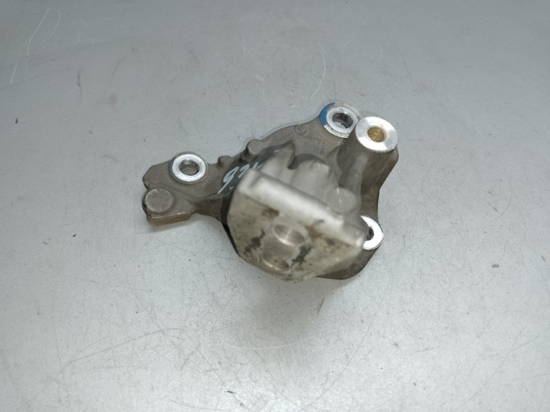 Крепление балки подвески переднее левое TLX 14-17 2016 2.4 K24W7