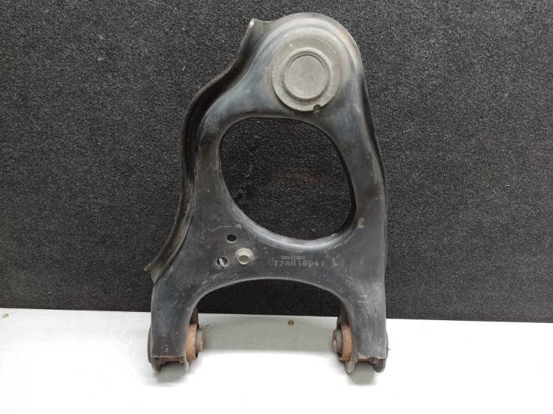 Рычаг задней подвески поперечный верхний правый TLX 14-17 2016 2.4 K24W7