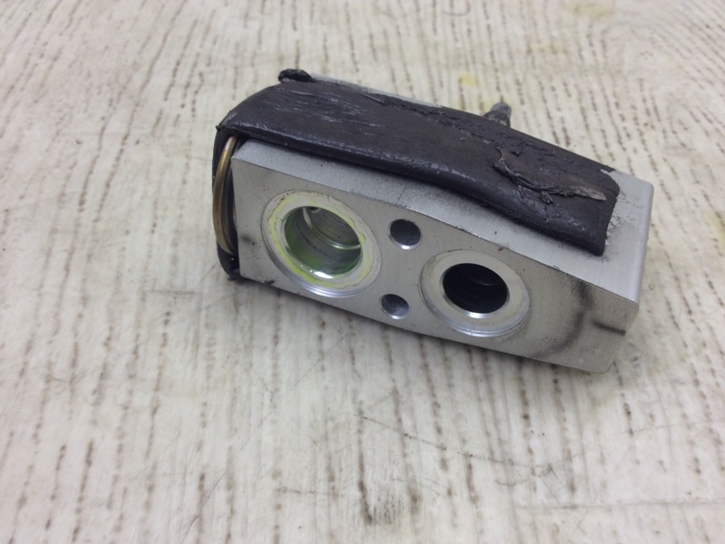 Клапан кондиционера FORD FUSION 14- 2017 SEDAN C20HDTX DG9Z-19849-B Б/У