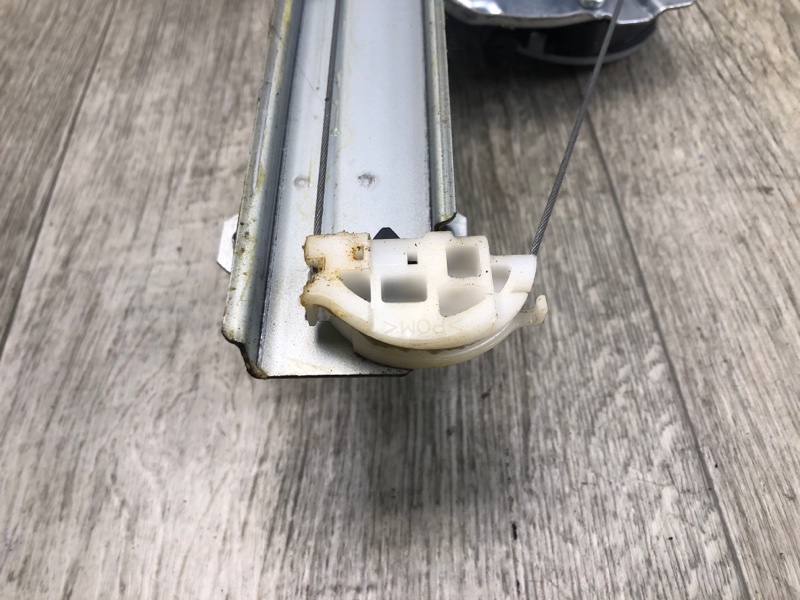 Стеклоподъемник задний правый QASHQAI/ROGUE SPORT 14- 2020 J11 2.0L MR20DD Стеклоподъемник задний правый QASHQAI/ROGUE SPORT 14- 2020 J11 2.0L MR20DD