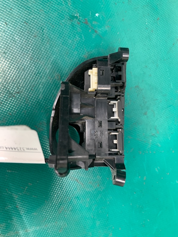 Переключатель круиз-контроля левый 3 BL 09-13 2012 2.0 LF Переключатель круиз-контроля левый 3 BL 09-13 2012 2.0 LF