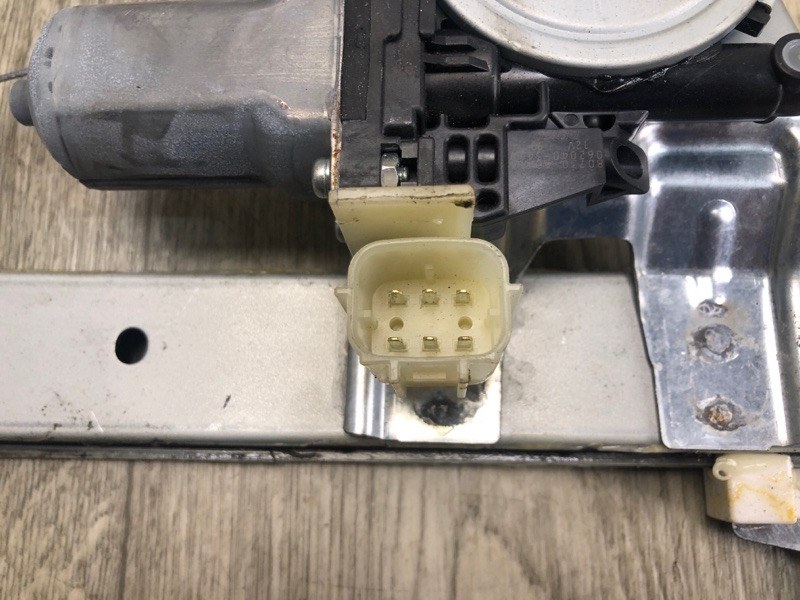 Стеклоподъемник передний левый QASHQAI/ROGUE SPORT 14- 2020 J11 2.0L MR20DD Стеклоподъемник передний левый QASHQAI/ROGUE SPORT 14- 2020 J11 2.0L MR20DD