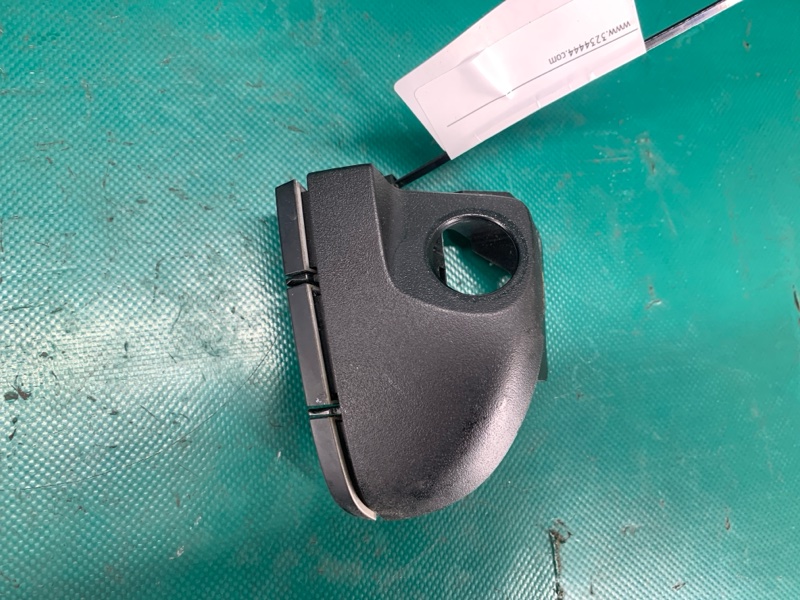 Кнопки на руль правые 3 BL 09-13 2012 2.0 LF Кнопки на руль правые 3 BL 09-13 2012 2.0 LF