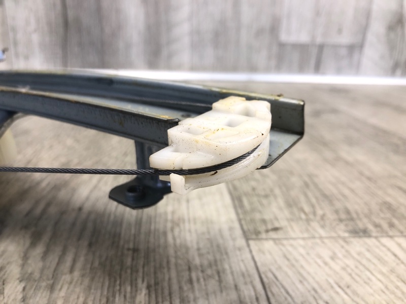 Стеклоподъемник задний левый QASHQAI/ROGUE SPORT 14- 2020 J11 2.0L MR20DD Стеклоподъемник задний левый QASHQAI/ROGUE SPORT 14- 2020 J11 2.0L MR20DD