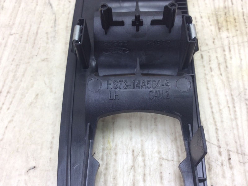 Накладка кнопок стеклоподъемника передняя левая FUSION 14- 2017 SEDAN C20HDTX