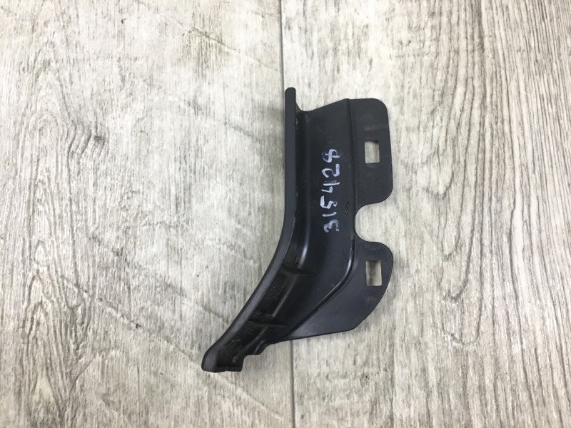 Накладка петли крышки багажника левая OUTLANDER XL 05-13 2007 2.4 4B12