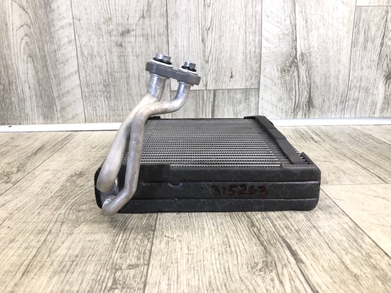 Испаритель кондиционера QASHQAI/ROGUE SPORT 14- 2020 J11 2.0L MR20DD