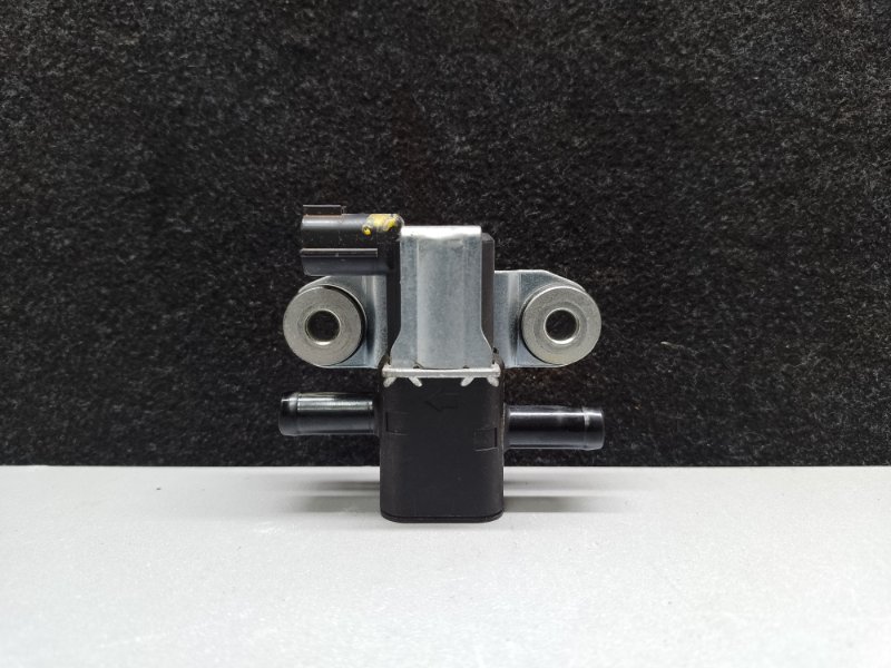 Клапан электромагнитный (вакуумный) NISSAN ALTIMA 19- 2.5 14930-6CA0A Б/У