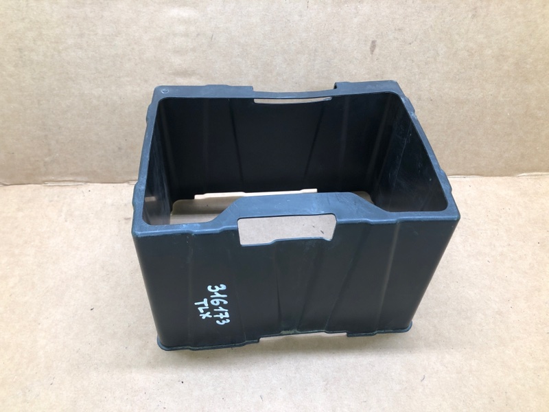 Короб аккумулятора ACURA TLX 17-20 31531-T2A-A10 Б/У