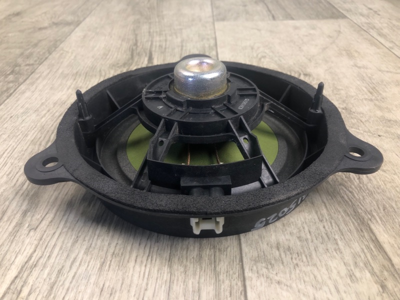 Динамик задний левый NISSAN QASHQAI/ROGUE SPORT 14- J11 2.0L MR20DD