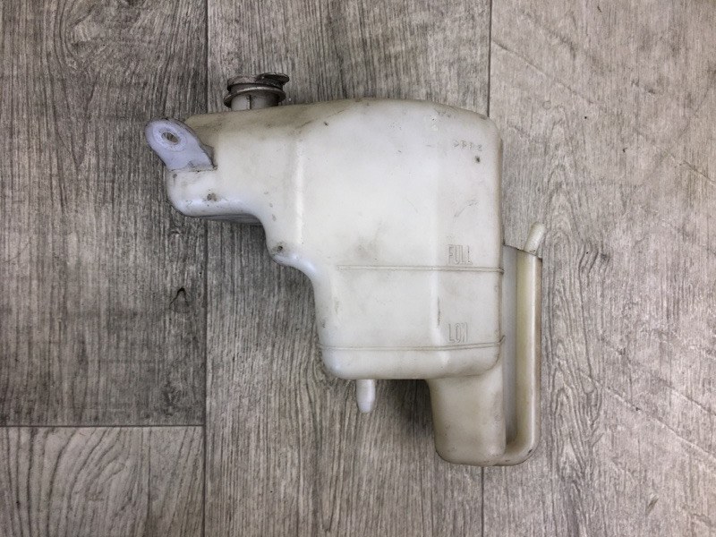 Бачок расширительный MITSUBISHI OUTLANDER XL 05-13 2007 2.4 4B12 MN156097 Б/У