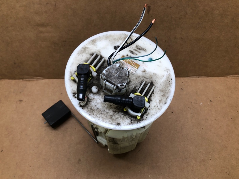 Топливный насос IS250/350 05-13