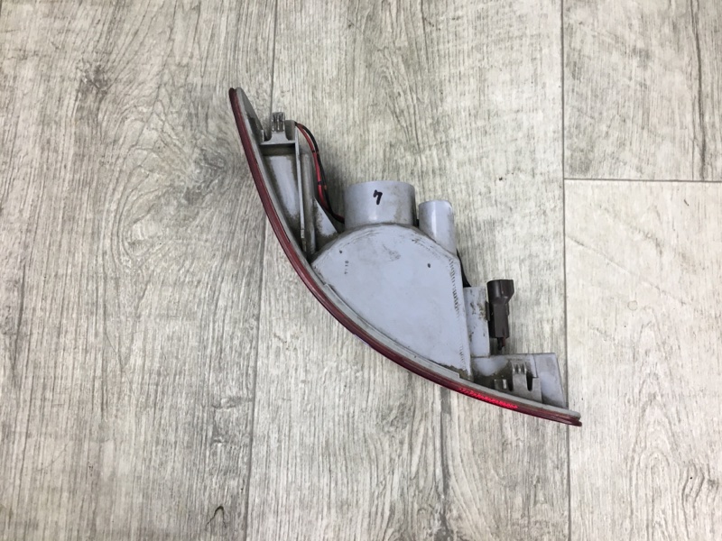 Катафот L левый задний левый MITSUBISHI OUTLANDER XL 05-13 2.4 4B12