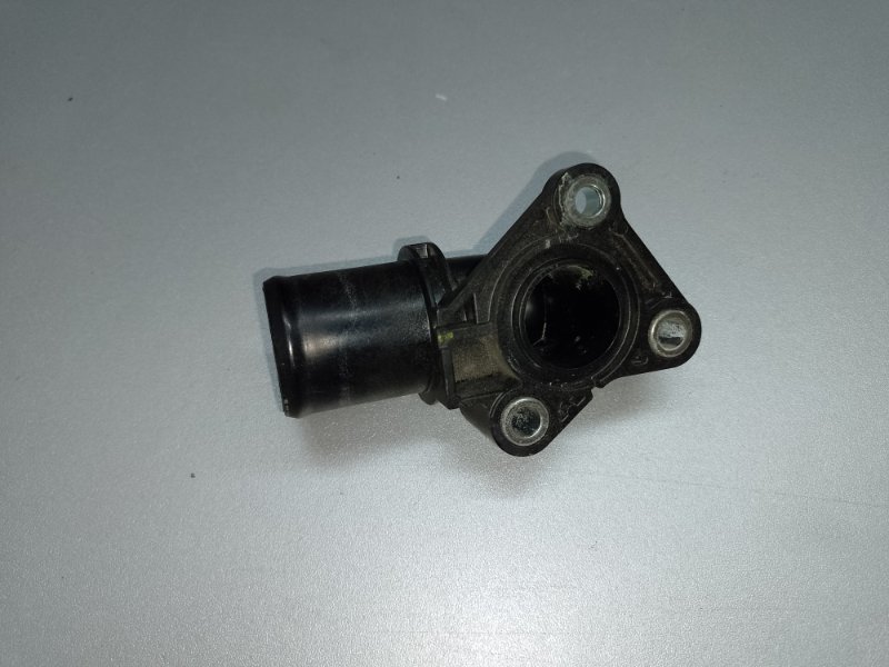 Фланец системы охлаждения CX-5 (KF) 16-21 2018 2.5 PY-VPS Фланец системы охлаждения CX-5 (KF) 16-21 2018 2.5 PY-VPS