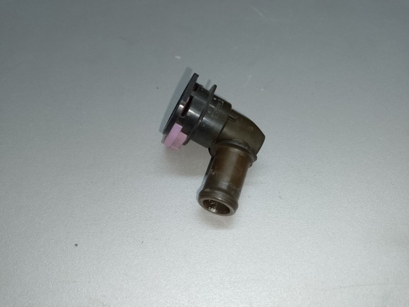 Фланец системы охлаждения MAZDA CX-5 (KF) 16-21 2.5 PY-VPS