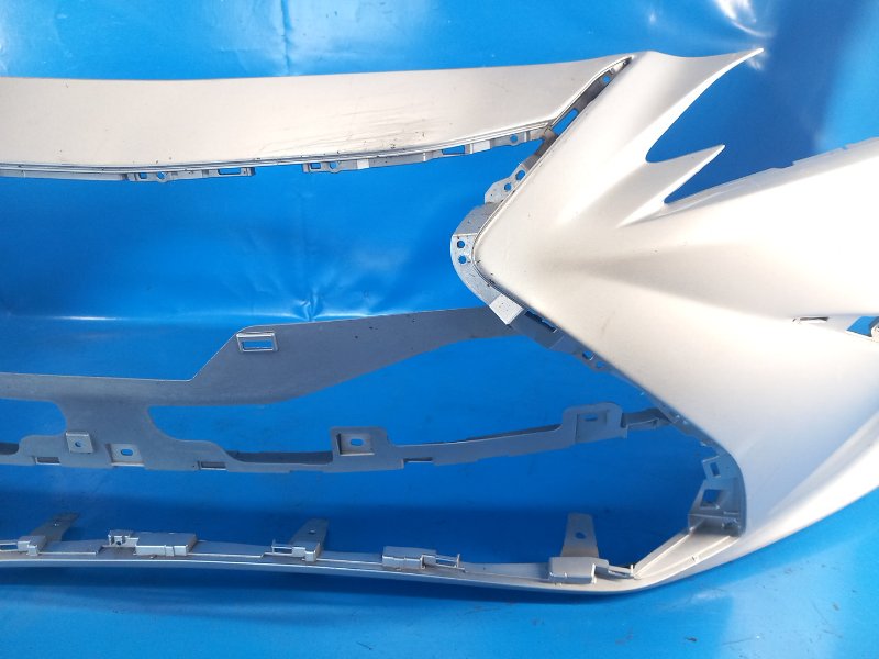 Бампер передний ES350 18 -