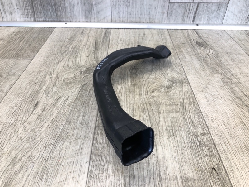 Воздуховод салона правый QASHQAI/ROGUE SPORT 14- 2020 J11 2.0L MR20DD