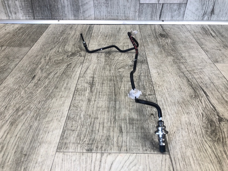 Трубка тормозная задняя правая QASHQAI/ROGUE SPORT 14- 2020 J11 2.0L MR20DD